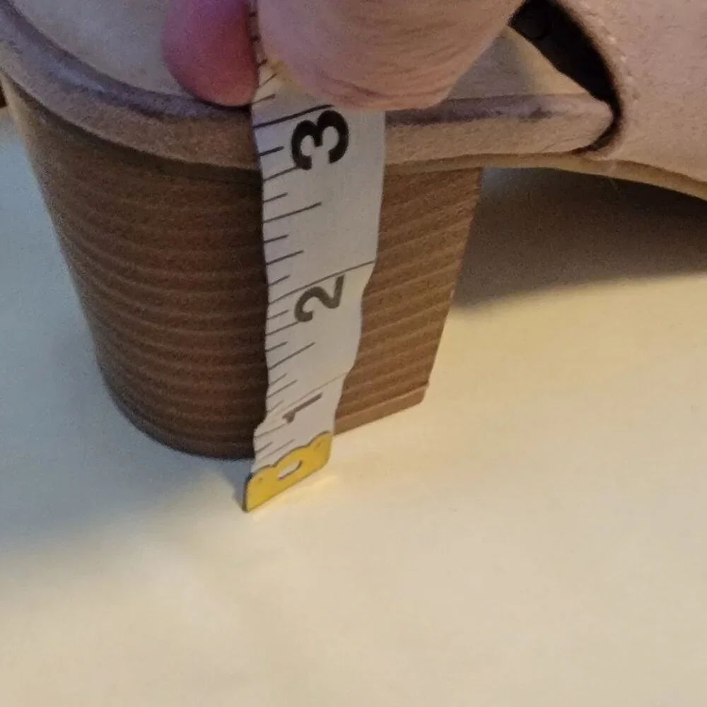 Vintage 7 Eight Peep Wendi Toe Taupe Booties